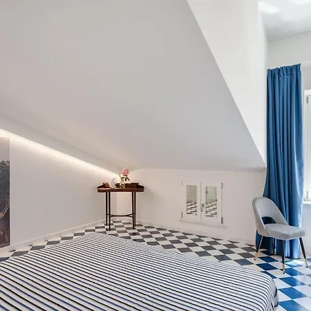 Sorrentovibes - Luxury New With Terrace - Sleeps 12 Apartment *