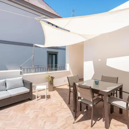 Sorrentovibes - Luxury New With Terrace - Sleeps 12 Lägenhet