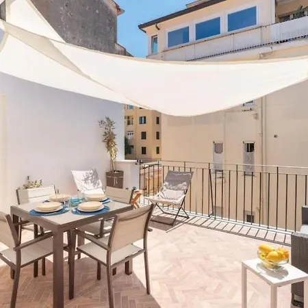 Sorrentovibes - Luxury New With Terrace - Sleeps 12 Sorrento
