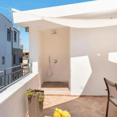 Lägenhet Sorrentovibes - Luxury New With Terrace - Sleeps 12 Sorrento