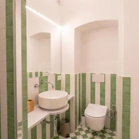 Sorrentovibes - Luxury New With Terrace - Sleeps 12 * Sorrento