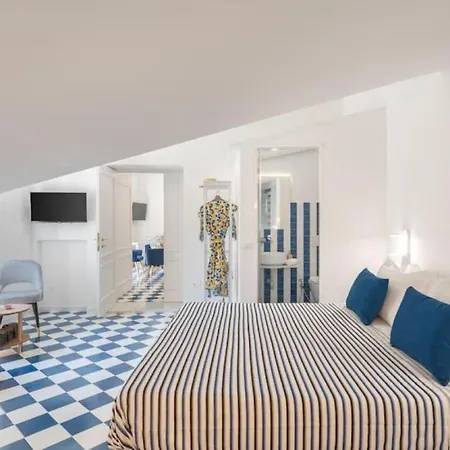 Sorrentovibes - Luxury New With Terrace - Sleeps 12 Lägenhet