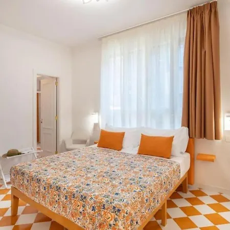Sorrentovibes - Luxury New With Terrace - Sleeps 12 Lägenhet