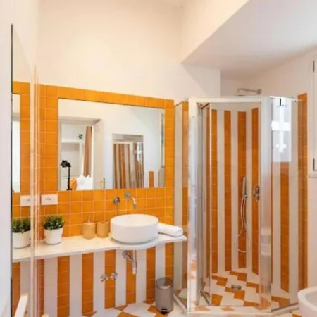Lägenhet Sorrentovibes - Luxury New With Terrace - Sleeps 12 Sorrento