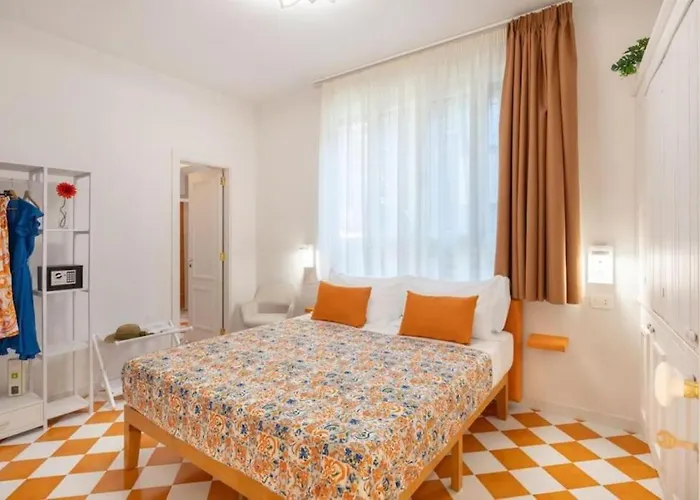 Sorrentovibes - Luxury New With Terrace - Sleeps 12 Lejlighed